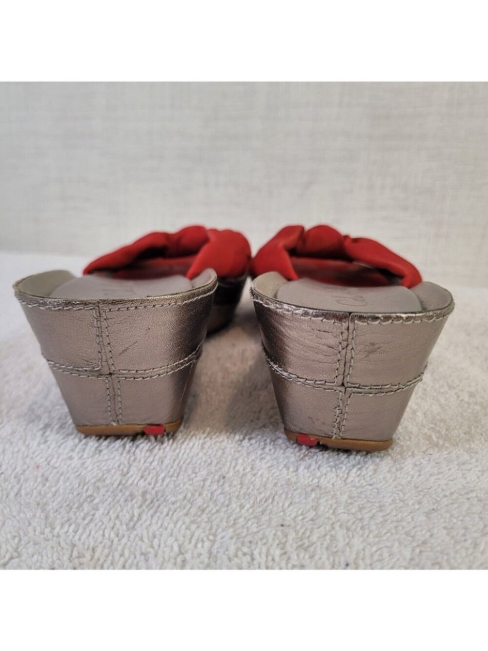 Cole Haan Platform Wedge Sandals Womens 6.5 Red Slip On Air Cushioned EUC - Picture 3 of 10